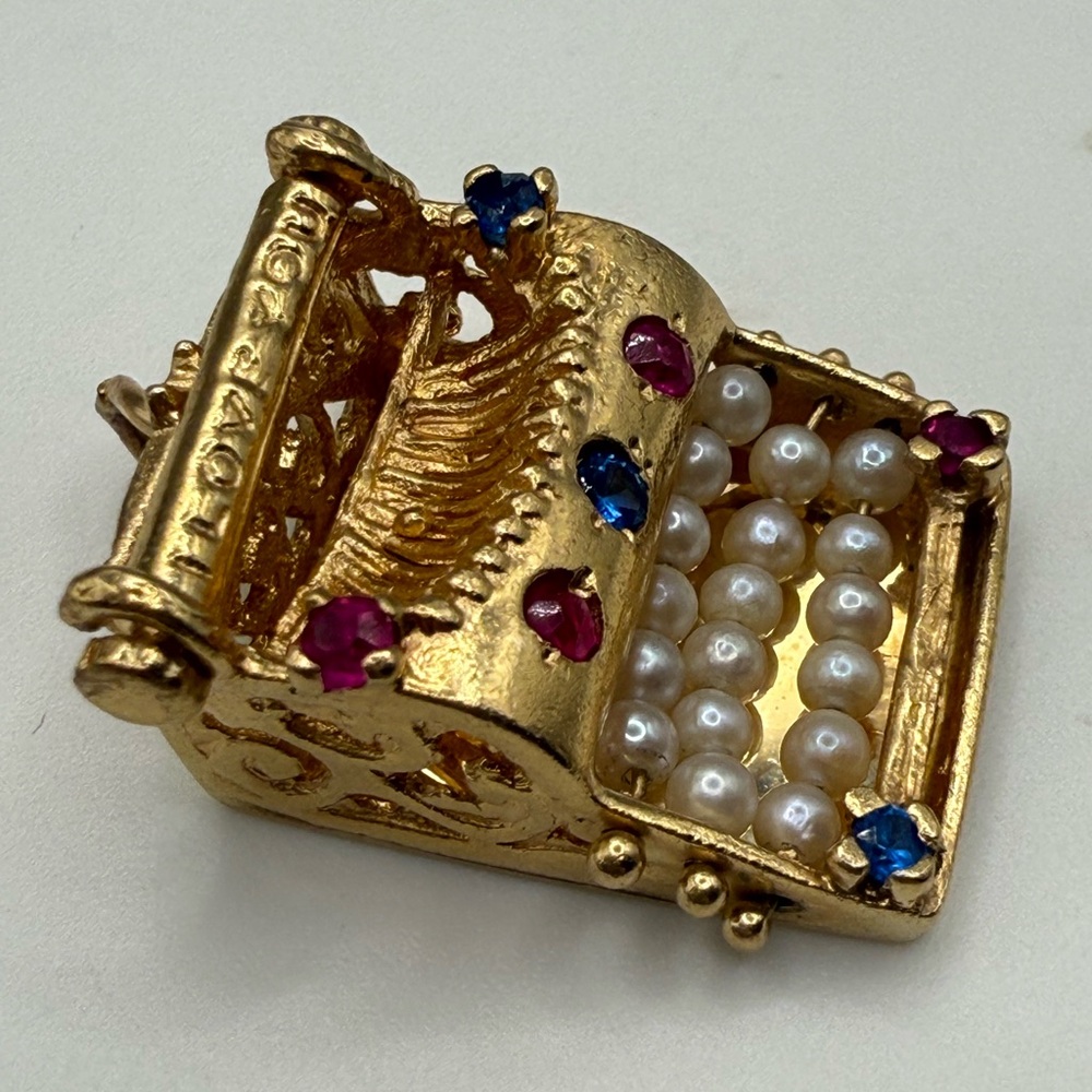 14k Solid Yellow Gold 1960’s Vintage MOVABLE “Typewriter w Gems!”